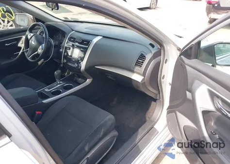 2015 Nissan Altima 2.5 Sv from USA, damaged, VIN 1N4AL3AP4FC146052